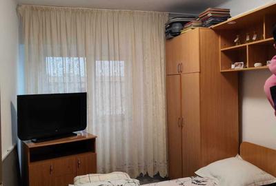 Apartament cu 4 camere decomandat în Central - 4