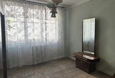 Apartament 2 camere, semidecomandat, 48 mp - 4