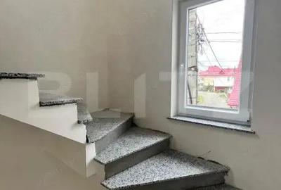 Casă cu 5 camere cu Teren 150 Mp în Rădăuți - 4