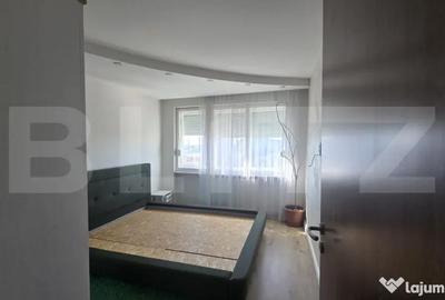 Apartament cu 3 camere decomandat în Micro 14 - 2