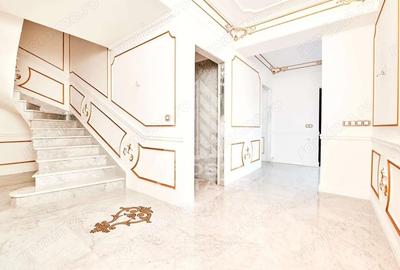 Apartament cu 5 camere decomandat în Mehala