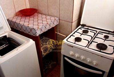 Garsonieră în Nicolina