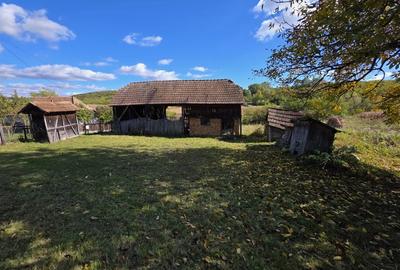 Casa com.Band 3 cam. 80mp + teren 3285mp - 3