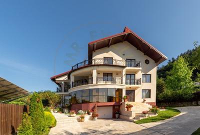Casa exclusivista cu vedere panoramica, piscina si gradina - Dealul Capela - 4