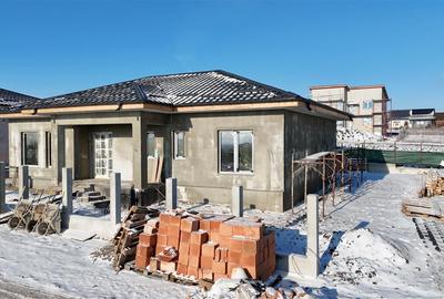 Casă individuală cu 4 camere cu Canalizare în Breazu - 3