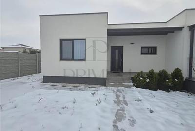 Duplex modern de inchiriat - 2 dormitoare - spatii generoase - zona foarte buna - 1