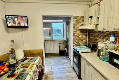 Apartament cu 2 camere semidecomandat, mobilat în Inel I - 7