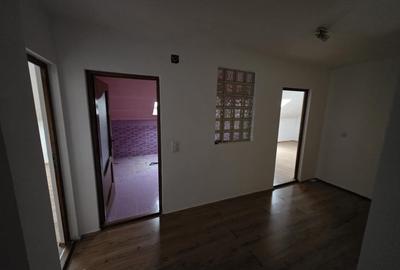 Apartament de vanzare - 3