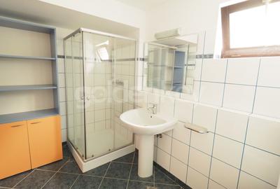 Vila cu deschidere catre lac ideala pentru birouri sau rezidenta - 12