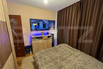 Apartament 3 camere de vanzare, 75 mp, zona Dacia - 1