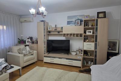 Apartament cu 2 camere decomandat în Lujerului - 6