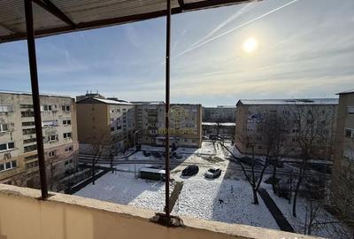 Garsonieră decomandată în Micro 17 - 2