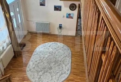 Casă cu Teren 394 Mp în Obcini - 11