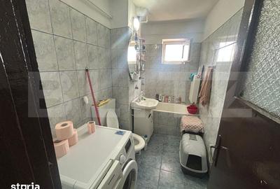 Apartament cu 3 camere decomandat în Micro 5 - 1