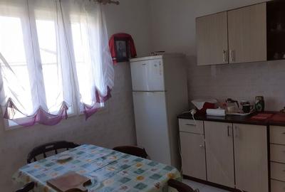 Casă cu 4 camere în Central - 4