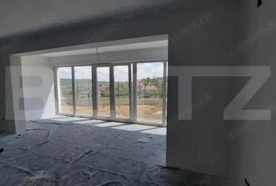 Casă cu 5 camere cu Teren 550 Mp în Turda