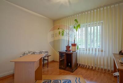 Spatiu de birouri de 65 mp Racadau - 10