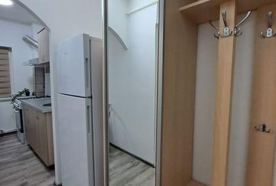 Garsonieră decomandată în Central - 17