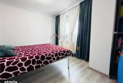 Casă cu 5 camere cu Teren 1000 Mp în Girișu de Criș - 9