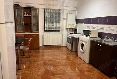 Inchiriez pe TERMEN SCURT apartament 2 camere decomandate OBCINI - 1