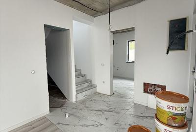 Casă individuală cu 4 camere cu Canalizare în Exterior Nord - 11