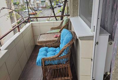 Apartament cu 3 camere decomandat în Decebal - 6