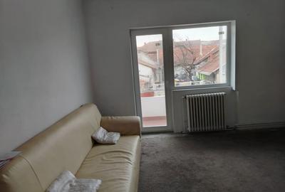 Apartament cu 3 camere în Central - 4