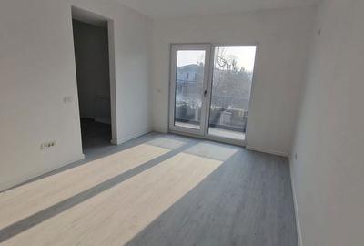 Casă cu 4 camere în Ostratu - 2