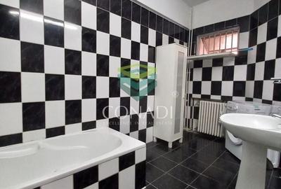 Apartament cu 4 camere decomandat în Romană - 10