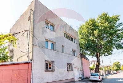 Casă cu 2 camere cu Teren 90 Mp în Giulești - 4