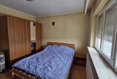 Apartament cu 3 camere decomandat în Popa Șapcă - 6