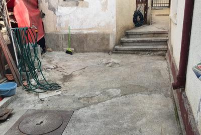 Casă cu 4 camere cu Teren 205 Mp în Trocadero - 6