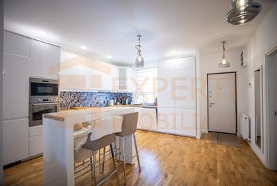 Apartament premium cu 4 dormitoare si vedere panoramica la mare - 3