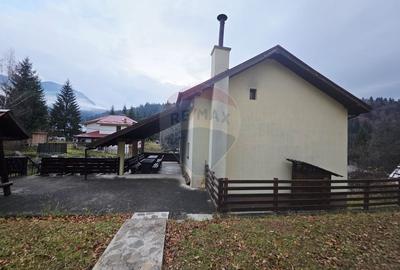 Casa /Vila de vanzare in Durau - 4