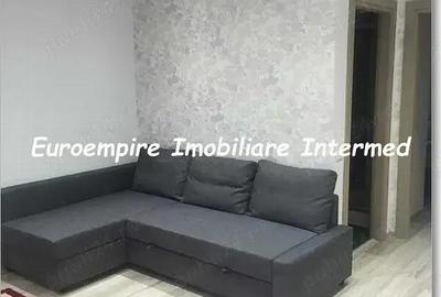 Casă cu 6 camere cu Canalizare în Central - 2