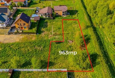 Teren de 963 mp, în Bod