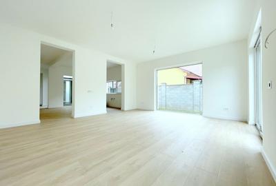 Duplex cu 4 camere cu Canalizare în Lipovei - 2