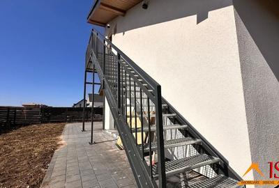 Casă individuală cu 3 camere cu Canalizare în Șura Mică - 27