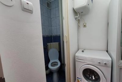 Apartament cu 2 camere nedecomandat, mobilat în Tractorul - 4
