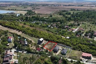 Teren de 594 mp, în Podgoria - 2