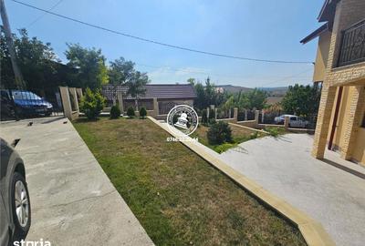 Casă cu 5 camere cu Teren 500 Mp în Lețcani - 3