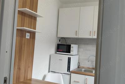 Apartament cu o camera de vanzare - 2