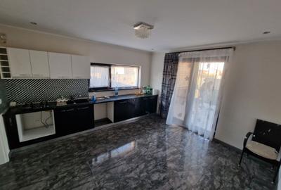 Casă cu 3 camere cu Teren 532 Mp în Săcălaz - 4