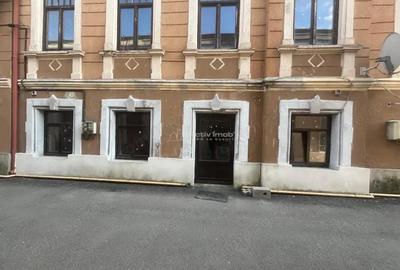 Spațiu comercial, de 172 mp, în Ultracentral - 5