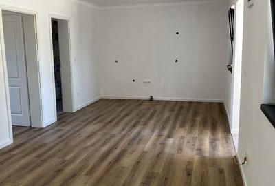 Casă cu 3 camere cu Teren 602 Mp în Gepiu - 17