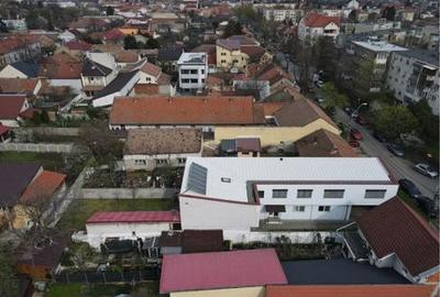 Casă cu 4 camere cu Teren 500 Mp în Elisabetin - 1