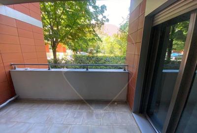 Apartament cu 2 camere decomandat în Sisești - 3