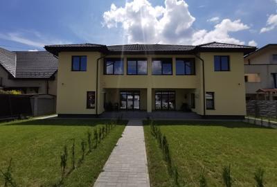 Casă individuală cu 9 camere în Calea Urseni