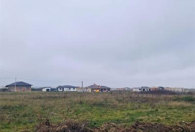 Teren de 543 mp, în Sânmartin
