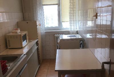 Apartament 3 camere, decomandat, Bd.Alexandru Obregia, sector 4 - 7